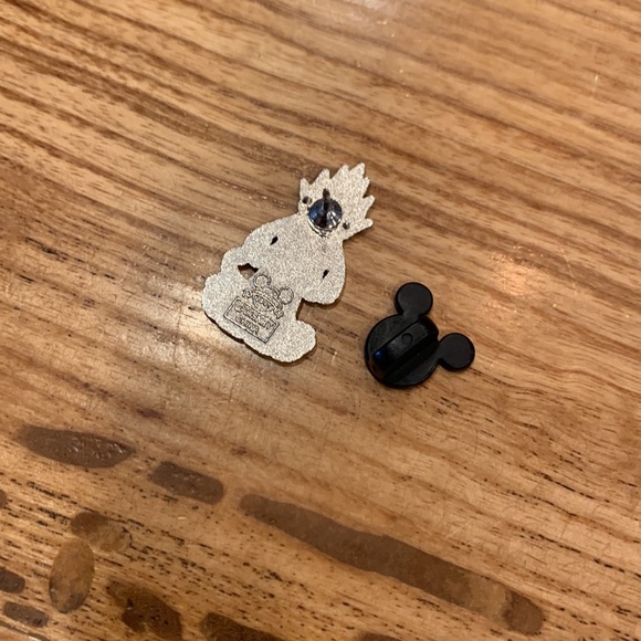 2008 Walt Disney Pirate Baby Pluto Pin - Picture 3 of 3